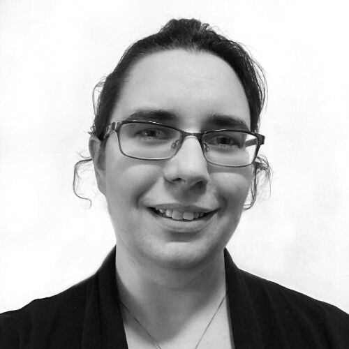 Dr. Janet Bastiman Dr. Janet Bastiman